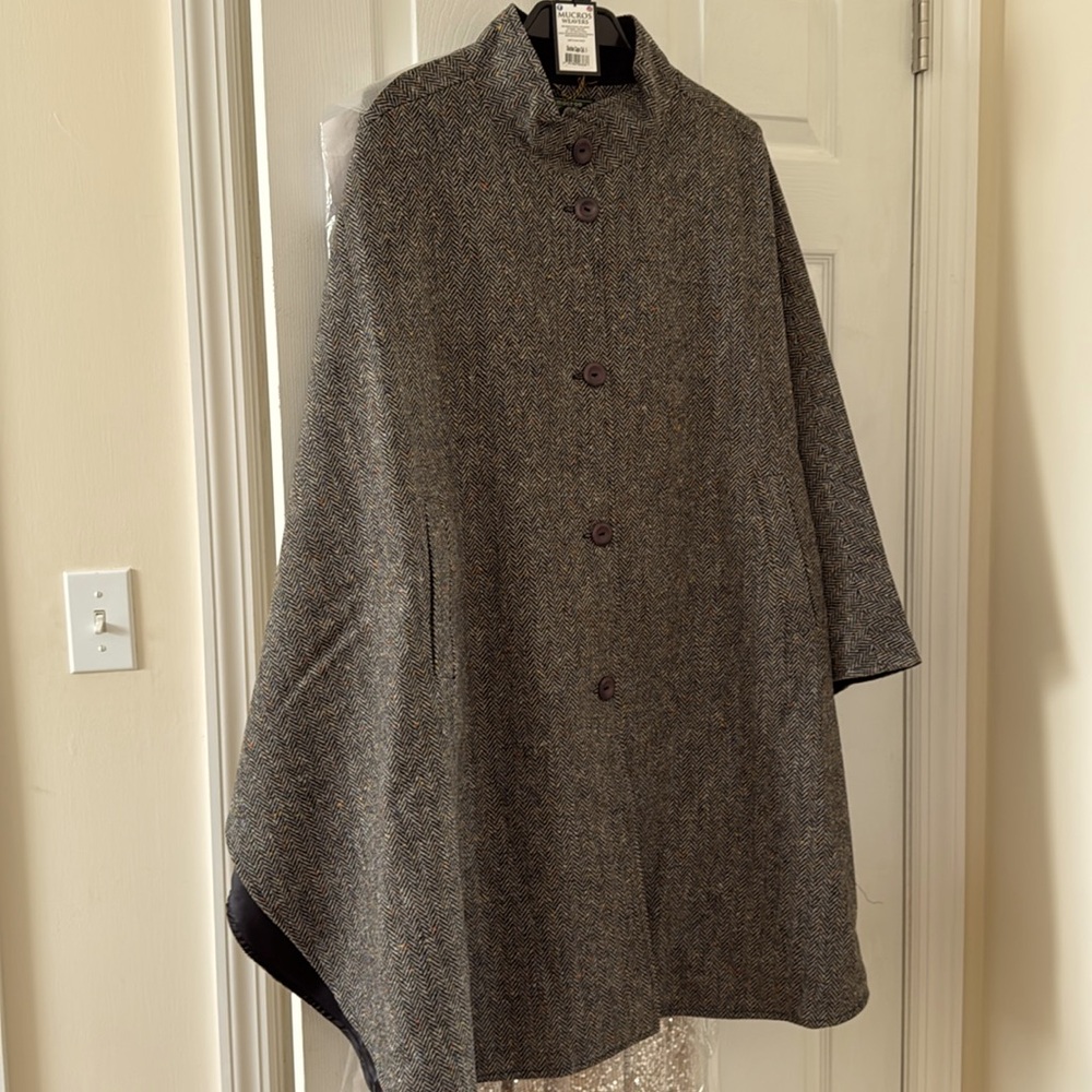 Mucros Dunloe Cape - Grey Herringbone